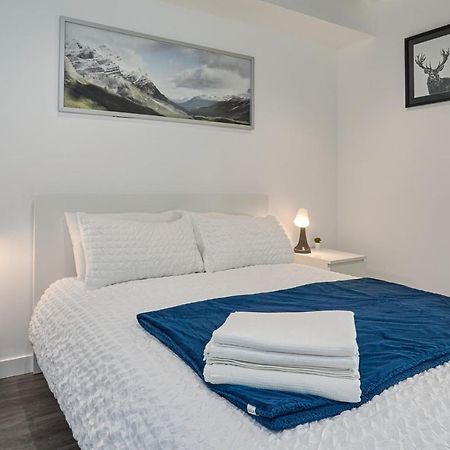 Morden Lovely 3Bedroom Apartment London Abbey Wood Eksteriør billede