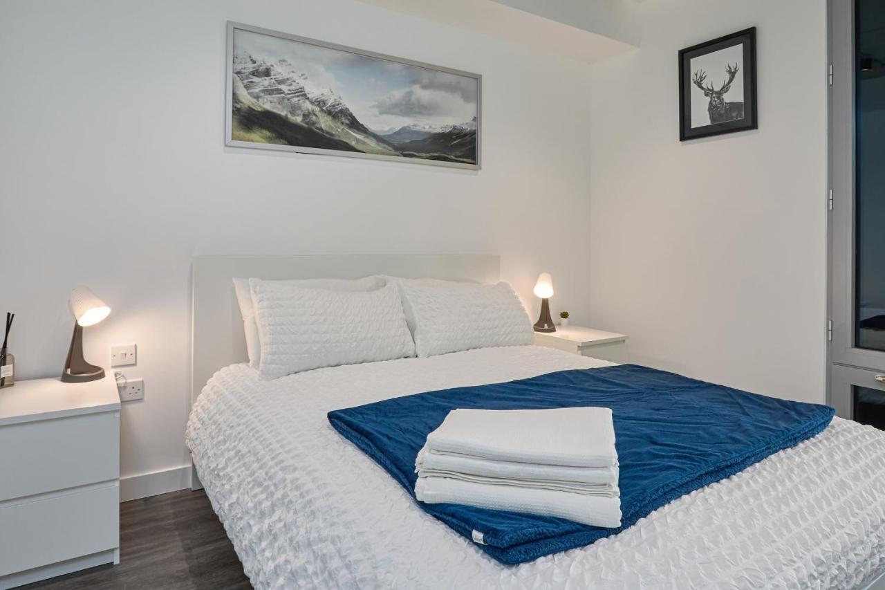 Morden Lovely 3Bedroom Apartment London Abbey Wood Eksteriør billede