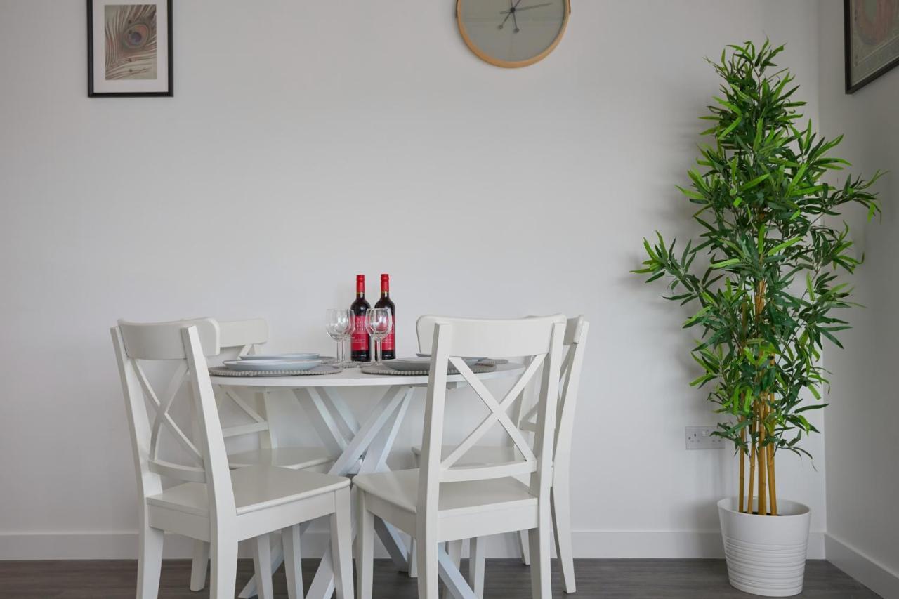 Morden Lovely 3Bedroom Apartment London Abbey Wood Eksteriør billede