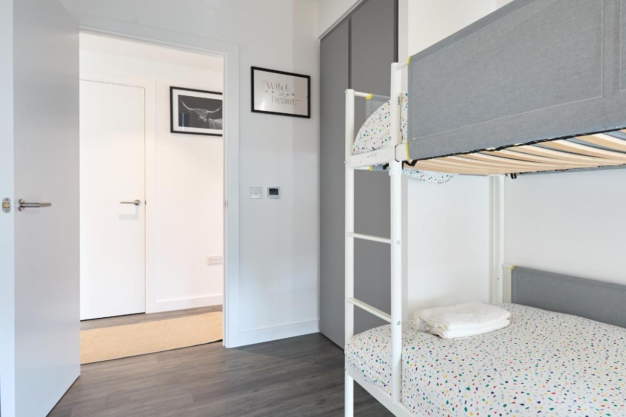Morden Lovely 3Bedroom Apartment London Abbey Wood Eksteriør billede
